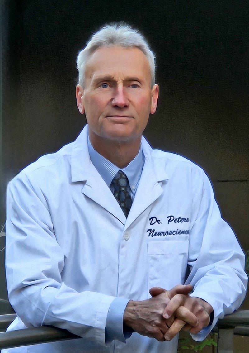 Portrait of Dr Steve Peters